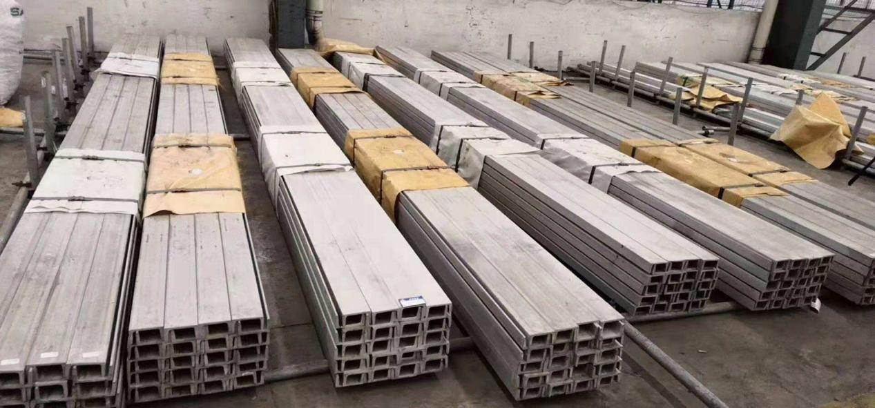 Stainless Steel ASTM A276 Hot Rolled U Shaped Channel Steel